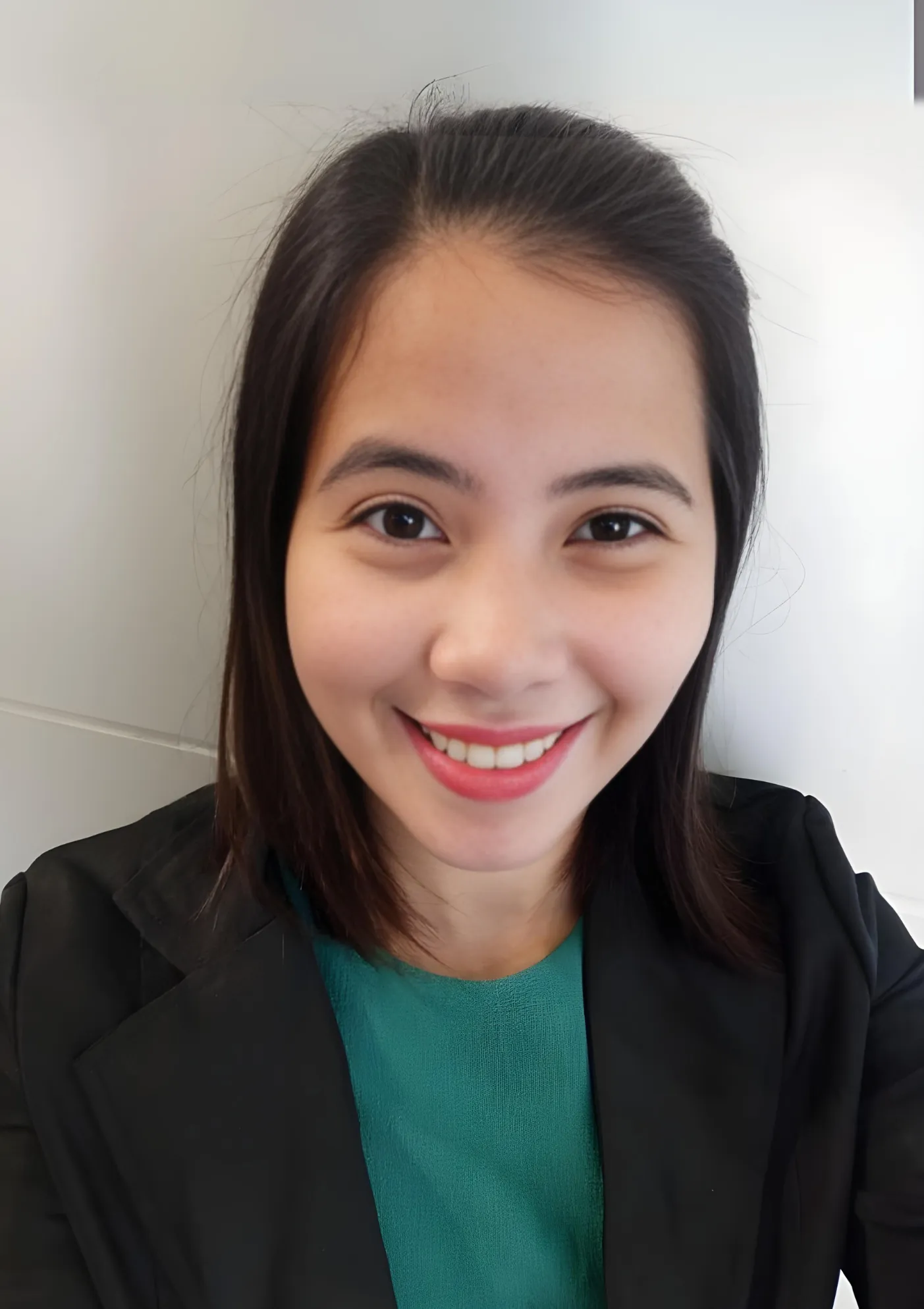 GELYN PESCUELA