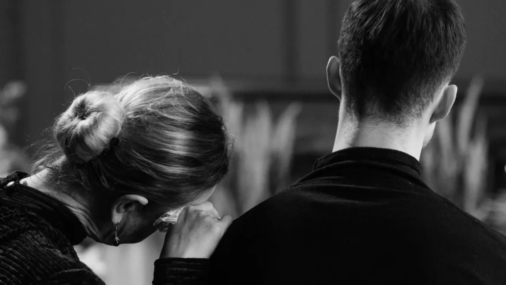 funeral etiquette and what to do